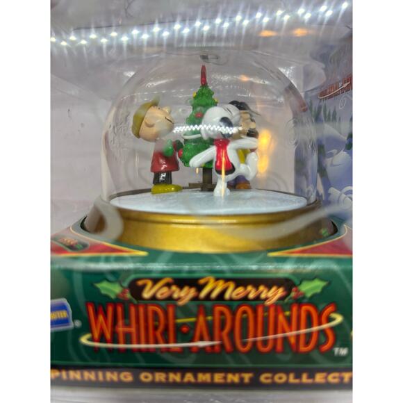 Very Merry Whirlarounds Spinning Christmas Ornament Blockbuster Release 1999 - Picture 3 of 4